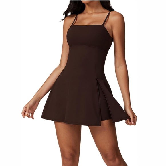 Sports Tennis Dress - Picture 2 of 11